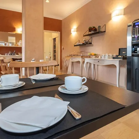 Cit'hotel Logis De Brou, En Bresse Hotel Bourg-en-Bresse