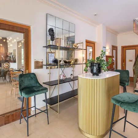 Hotel Cit'hotel Logis De Brou, En Bresse 3*