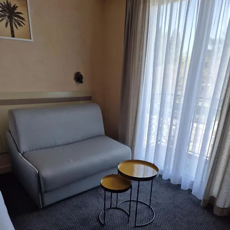 Hotel Cit'hotel Logis De Brou, En Bresse 3*