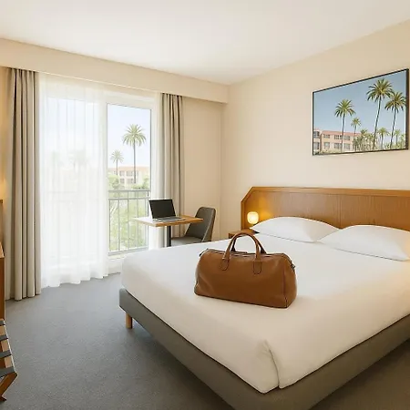 Cit'hotel Logis De Brou, En Bresse Hotel 3*