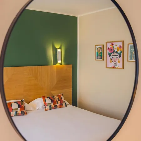 Cit'hotel Logis De Brou, En Bresse Renove En 2026 מלון